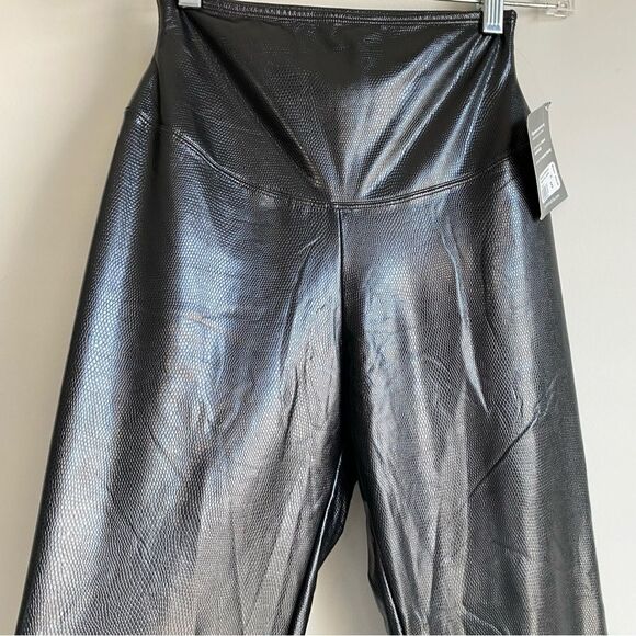 Yummie by Heather Thomson Faux Leather Pebbeled Leggings - Picture 7 of 8